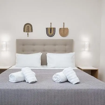 Lovely Santorini - 2 Bedroom - Private Jacuzzi And Charismatic Interior - Vothonas