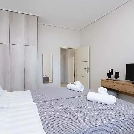 Lovely Santorini - 2 Bedroom - Private Jacuzzi And Charismatic Interior - Vothonas 4*