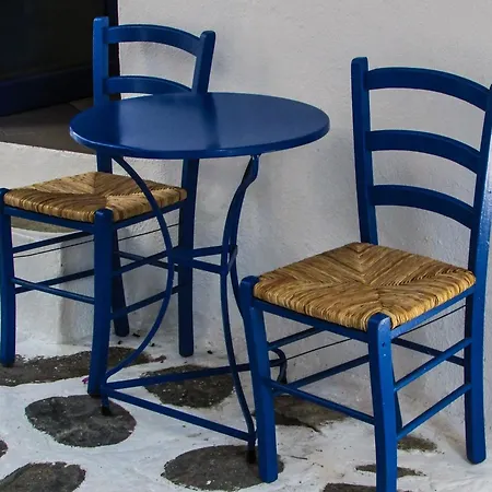 Lovely Santorini - 2 Bedroom - Private Jacuzzi And Charismatic Interior - Vothonas Отель Agia Paraskevi (Santorini)